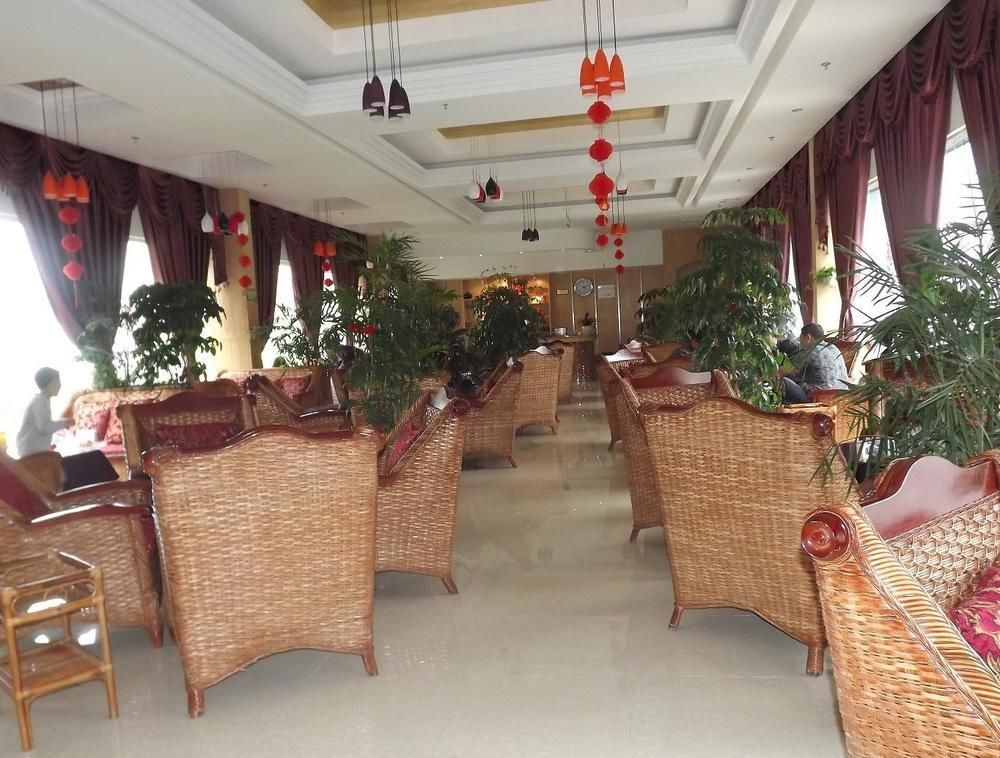 Xipuxing Pudi Hotel Buitenkant foto